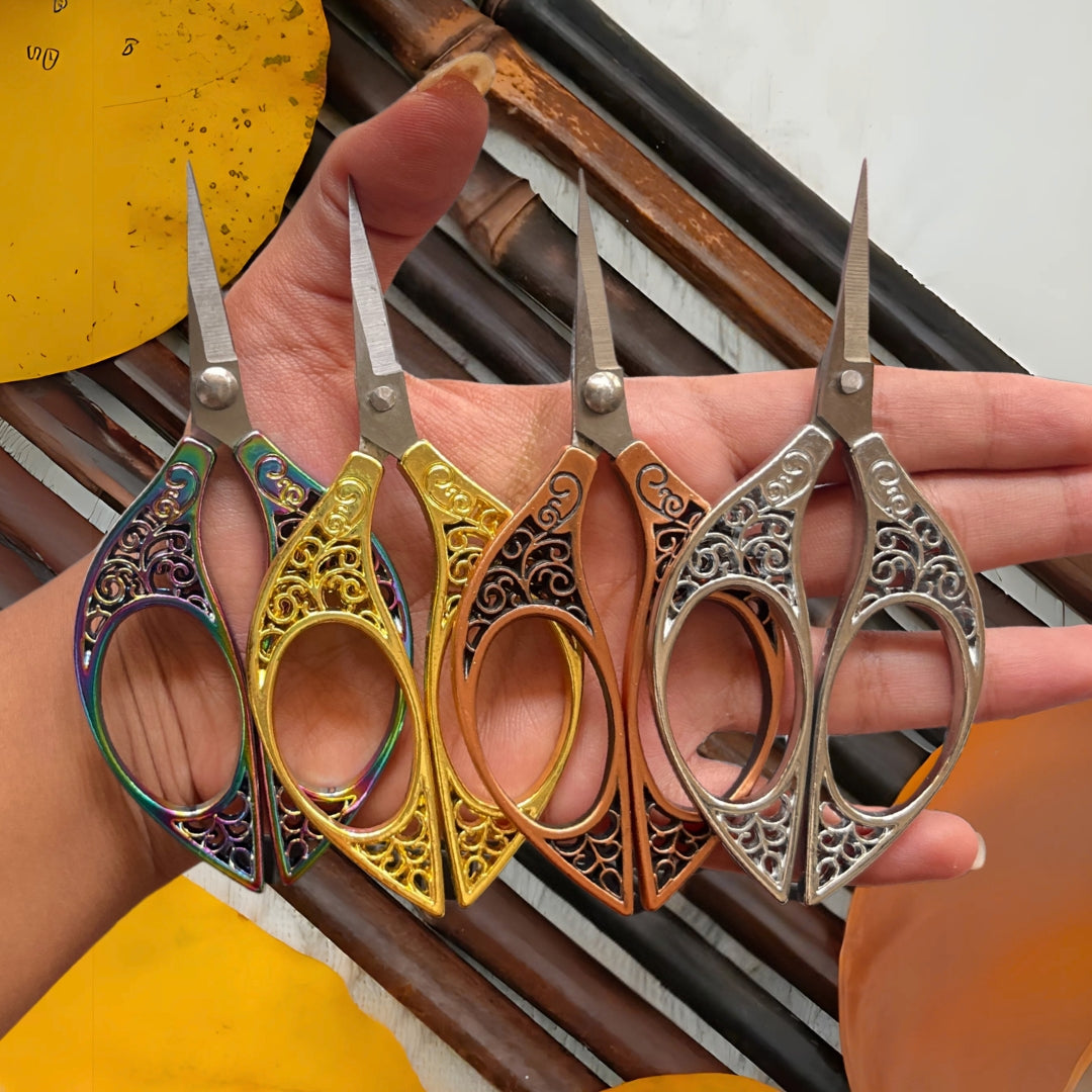 Baroque Style Vintage Embroidery & Crochet Scissors