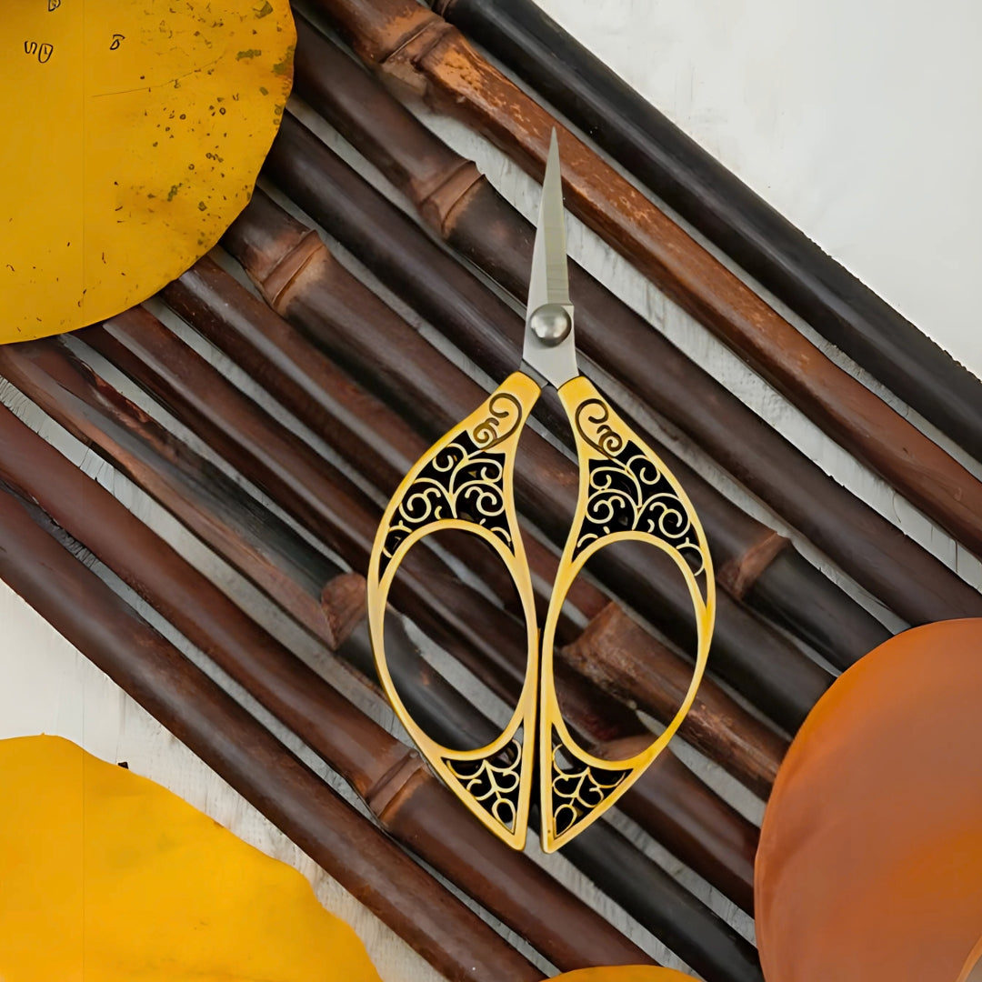 Baroque Style Vintage Embroidery & Crochet Scissors