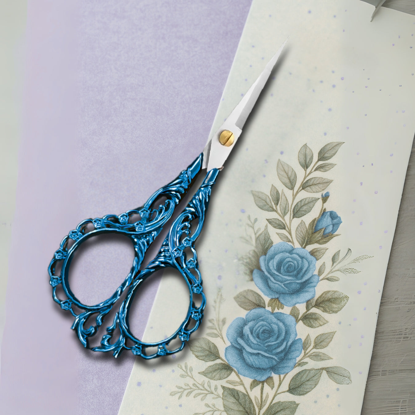 ornamental crochet scissors
