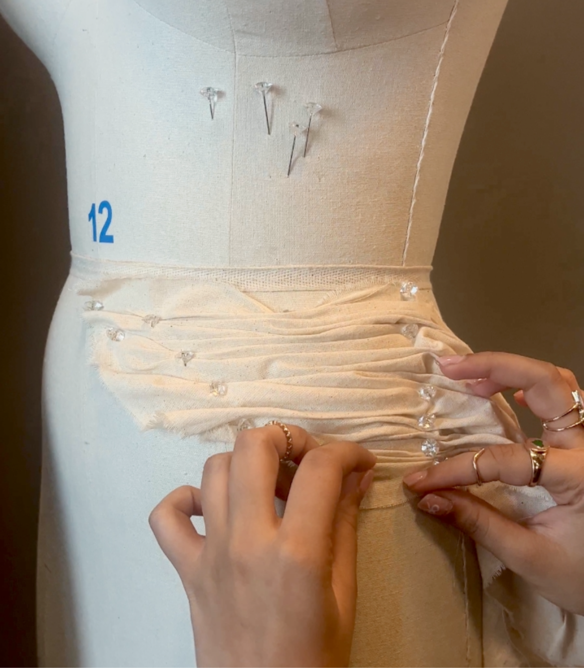 tailoring pins