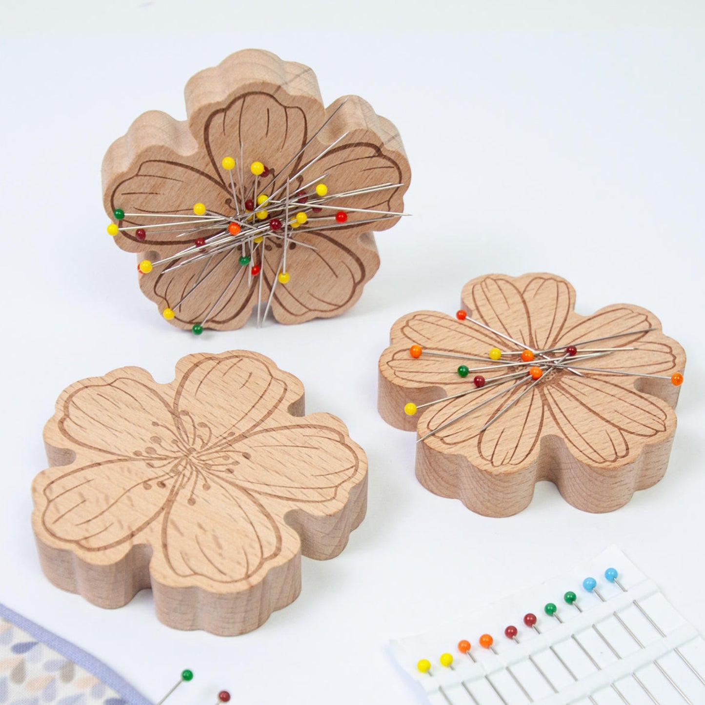 Engraved Magnetic Wooden Flower Pincushion