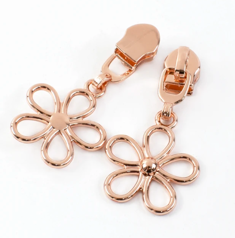 Flower zipper puller metallic