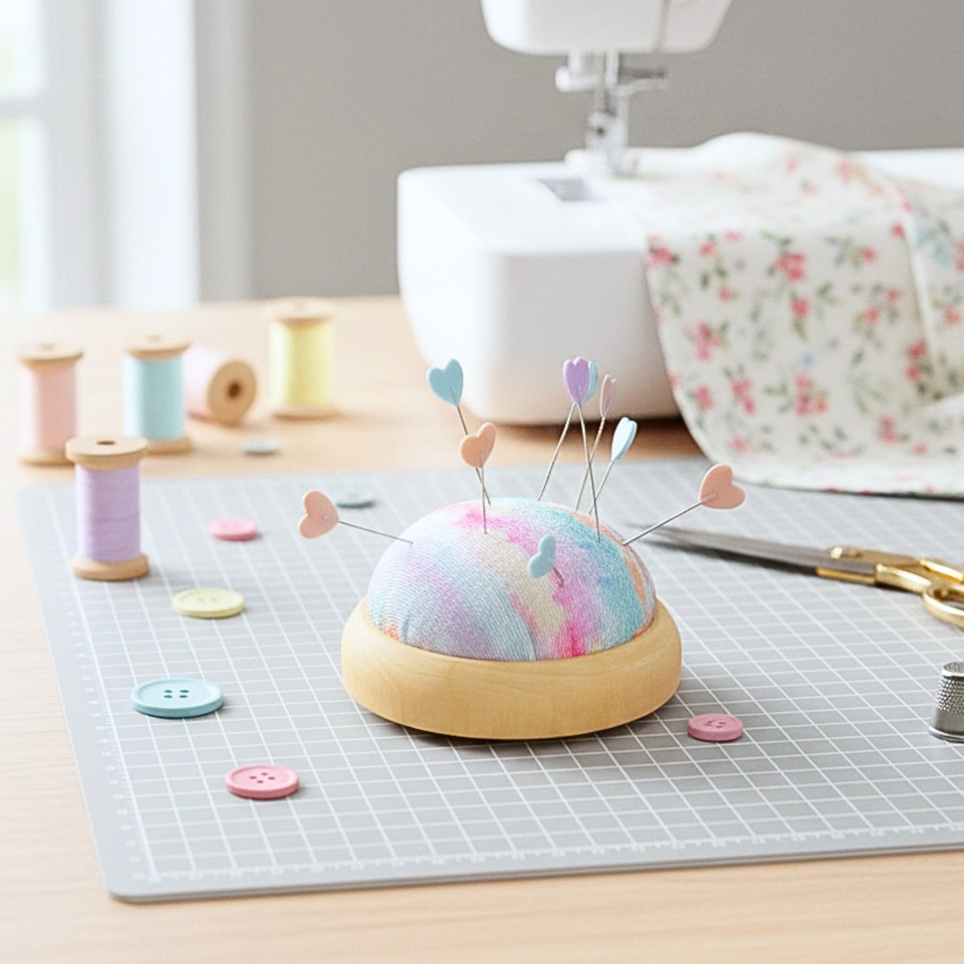 magnetic pin cushion for sewing